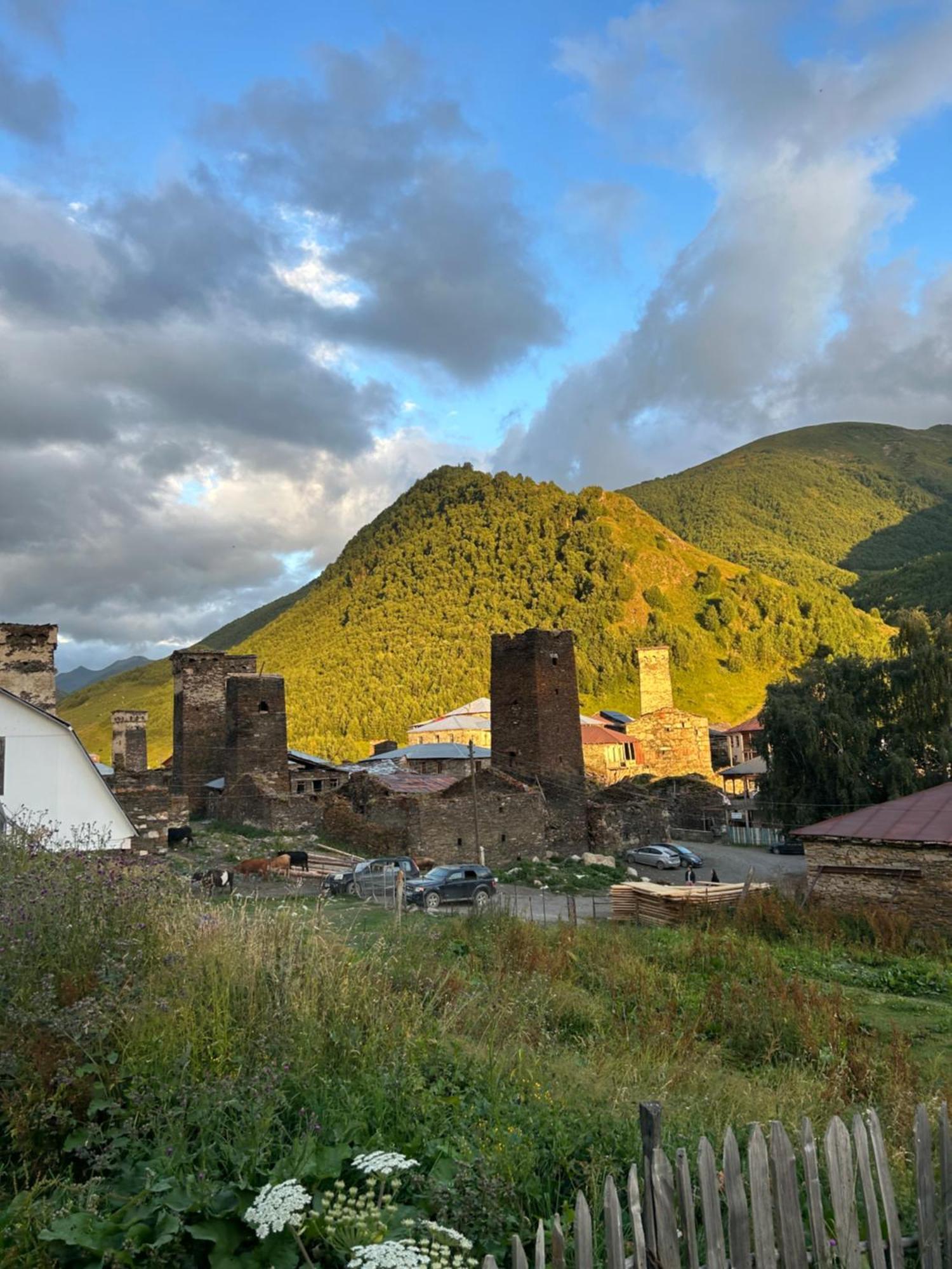 Mtashi - Მთაში Hotel Ushguli ภายนอก รูปภาพ