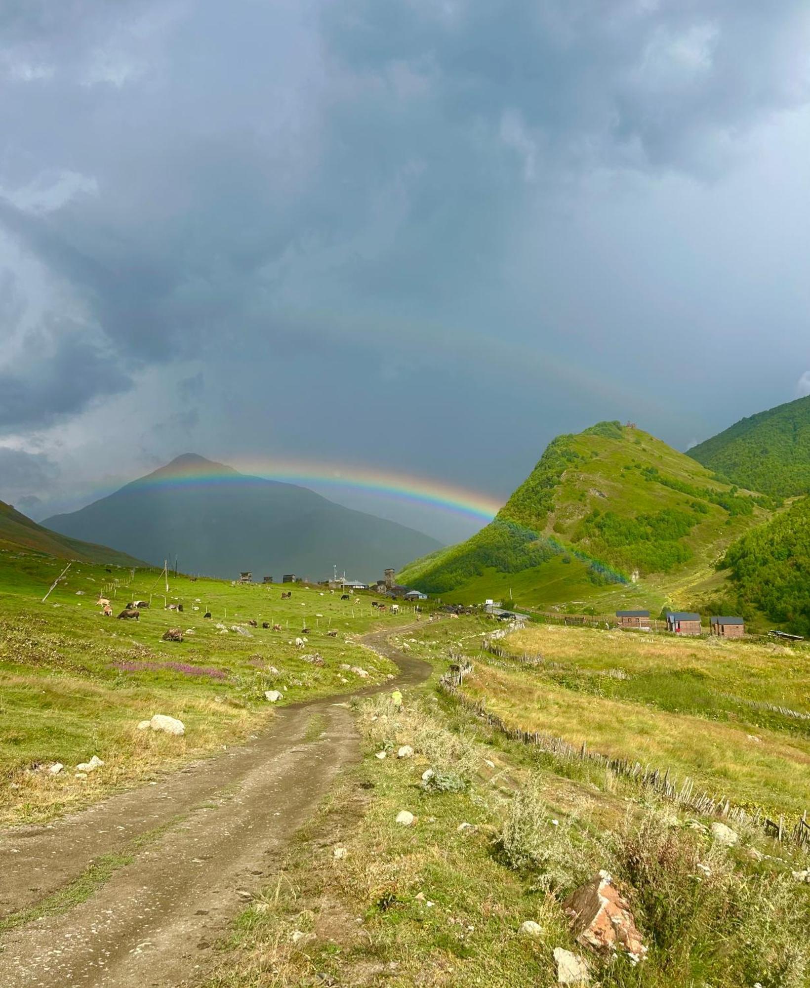 Mtashi - Მთაში Hotel Ushguli ภายนอก รูปภาพ